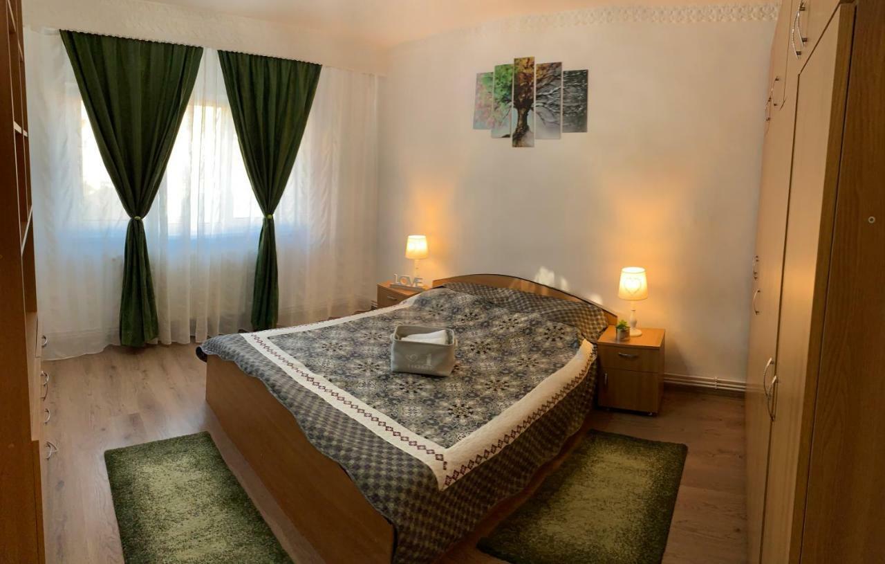 Ferienwohnung Strada Poligonului Apartament Alba Iulia Exterior foto